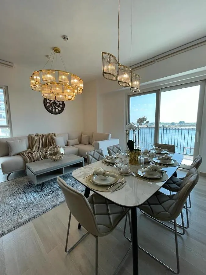 Smart Living Apartment Abú Dhabí