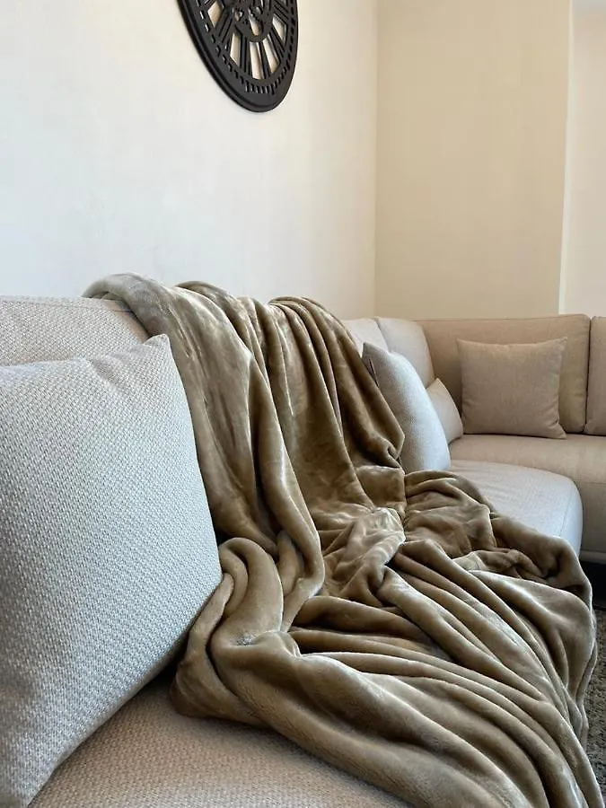 Smart Living Apartment Abú Dhabí